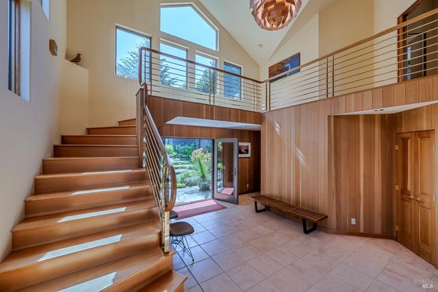 35148 Crows Nest Dr, The Sea Ranch, CA 95497