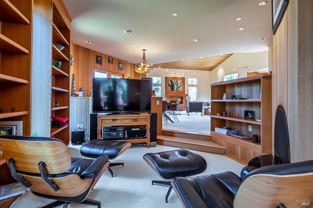 35148 Crows Nest Dr, The Sea Ranch, CA 95497