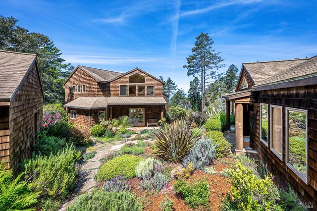 35148 Crows Nest Dr, The Sea Ranch, CA 95497