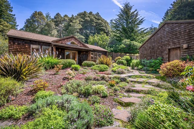 35148 Crows Nest Dr, The Sea Ranch, CA 95497