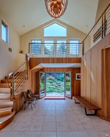 35148 Crows Nest Dr, The Sea Ranch, CA 95497