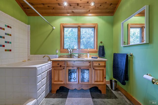 35148 Crows Nest Dr, The Sea Ranch, CA 95497