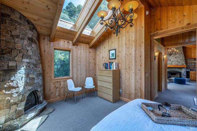 35148 Crows Nest Dr, The Sea Ranch, CA 95497