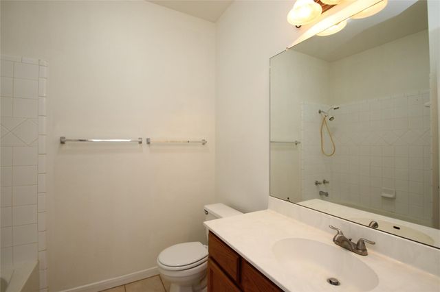 2817 Southampton WAY B, Round Rock, TX 78664