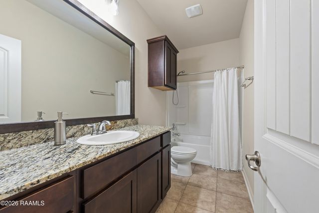 535 Cautillion Drive, Youngsville, LA 70592