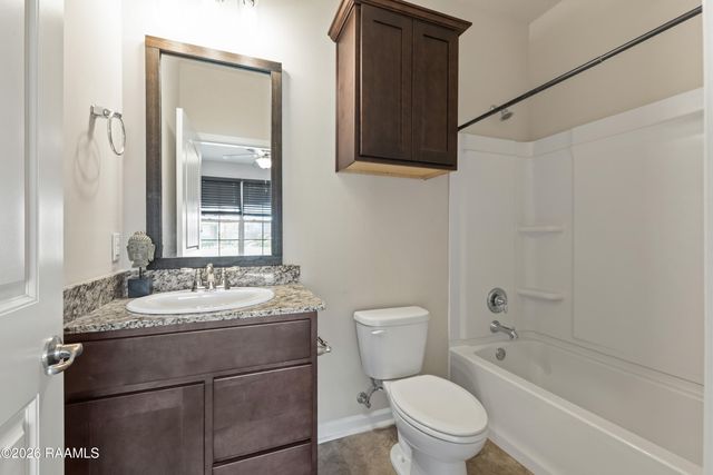 535 Cautillion Drive, Youngsville, LA 70592