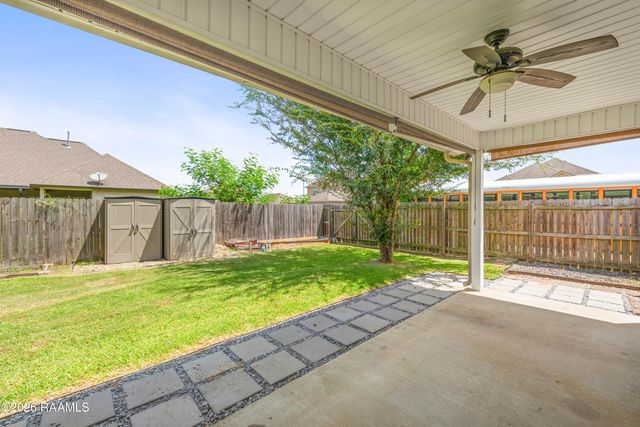 535 Cautillion Drive, Youngsville, LA 70592