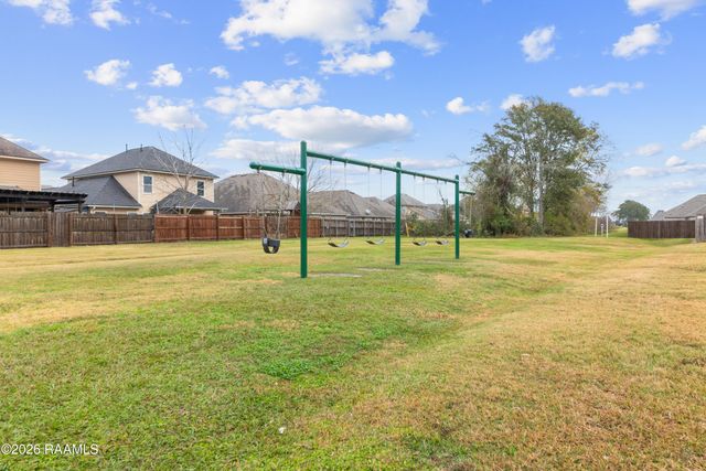 535 Cautillion Drive, Youngsville, LA 70592