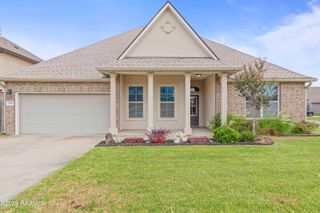 535 Cautillion Drive, Youngsville, LA 70592
