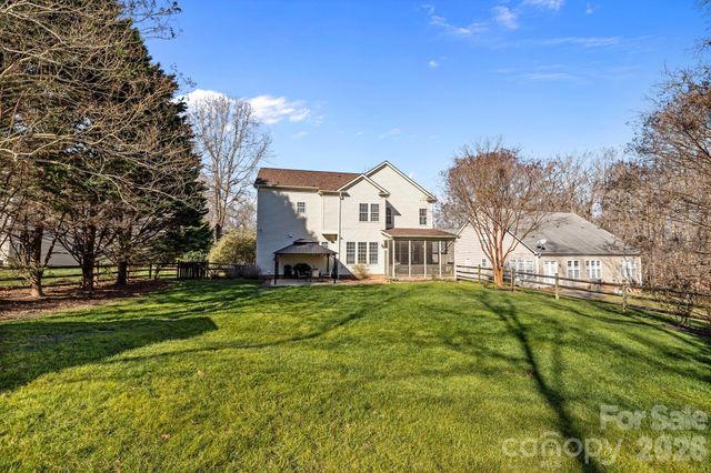 4109 Exbury Gardens Drive, Waxhaw, NC 28173