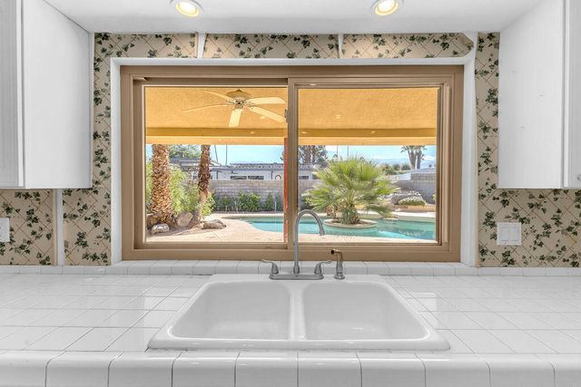 74075 Setting Sun Trail, Palm Desert, CA 92260