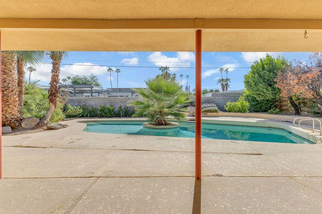 74075 Setting Sun Trail, Palm Desert, CA 92260