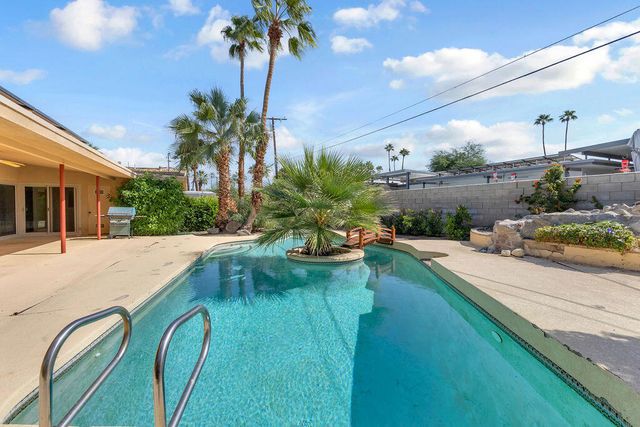 74075 Setting Sun Trail, Palm Desert, CA 92260