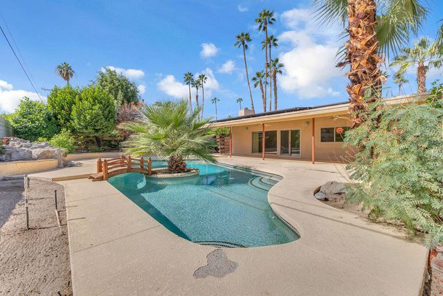 74075 Setting Sun Trail, Palm Desert, CA 92260