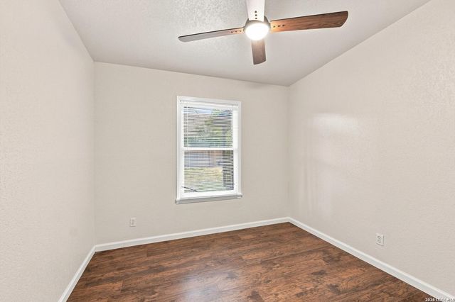 130 Ashland Dr, San Antonio, TX 78218