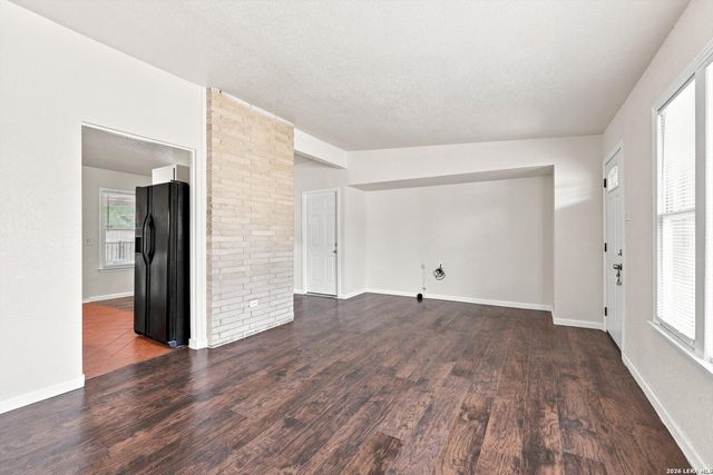 130 Ashland Dr, San Antonio, TX 78218