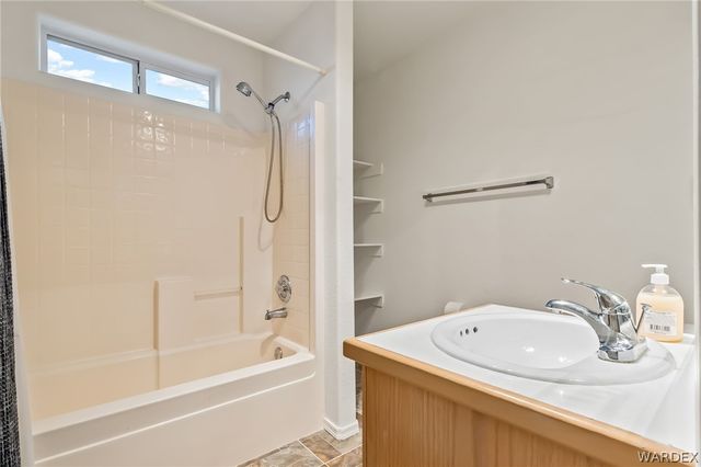 5062 S Silver Bullet Drive, Fort Mohave, AZ 86426