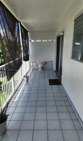 1430 NE 170th St 225, North Miami Beach, FL 33162