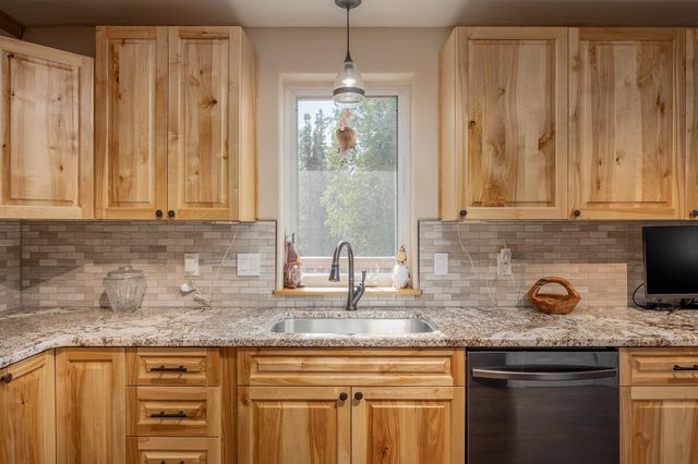 7350 GRAYLING AVENUE, Fairbanks, AK 99712