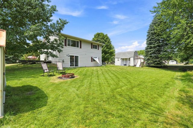 7156 Brian Drive, Centerville, MN 55038