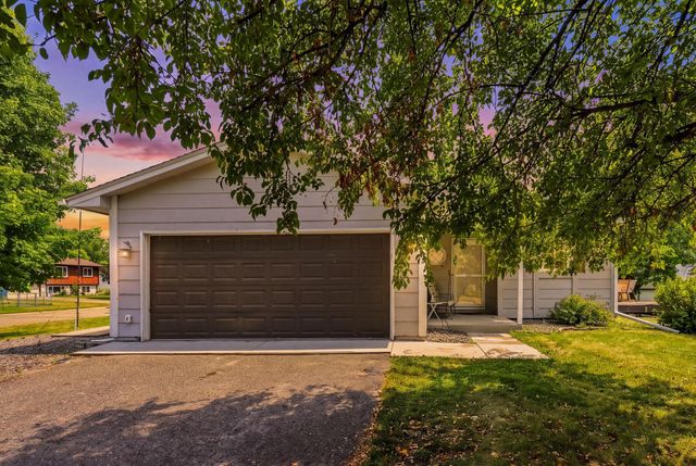 7156 Brian Drive, Centerville, MN 55038