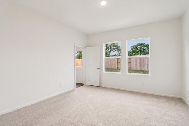 541 Old Western PASS, Jarrell, TX 76537