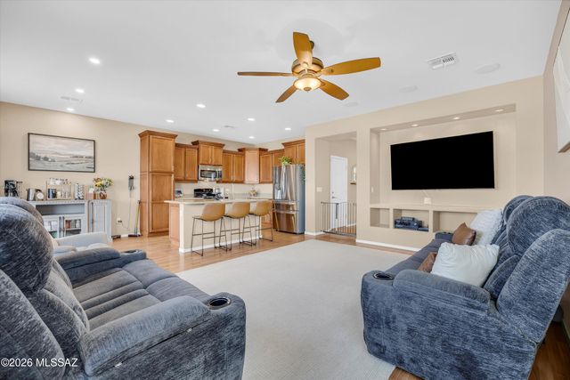 10371 S High Bluff Drive, Vail, AZ 85641