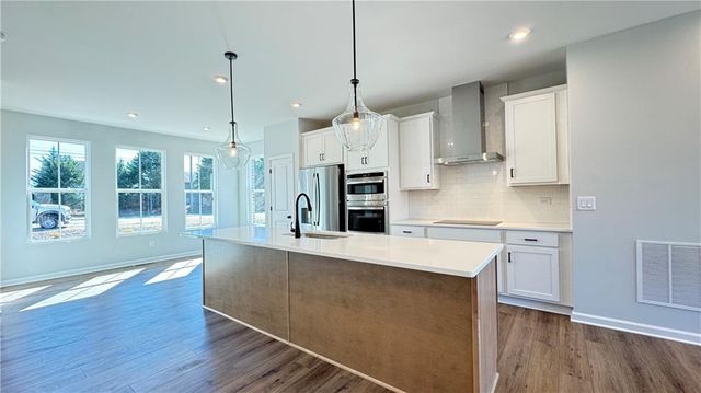 1043 Bullpen Bluffs, Lawrenceville, GA 30043