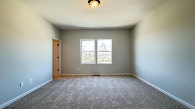 1043 Bullpen Bluffs, Lawrenceville, GA 30043