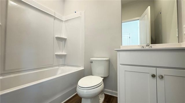 1043 Bullpen Bluffs, Lawrenceville, GA 30043