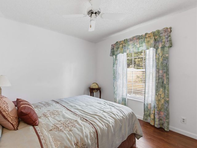 150 Valencia Street, Royal Palm Beach, FL 33411