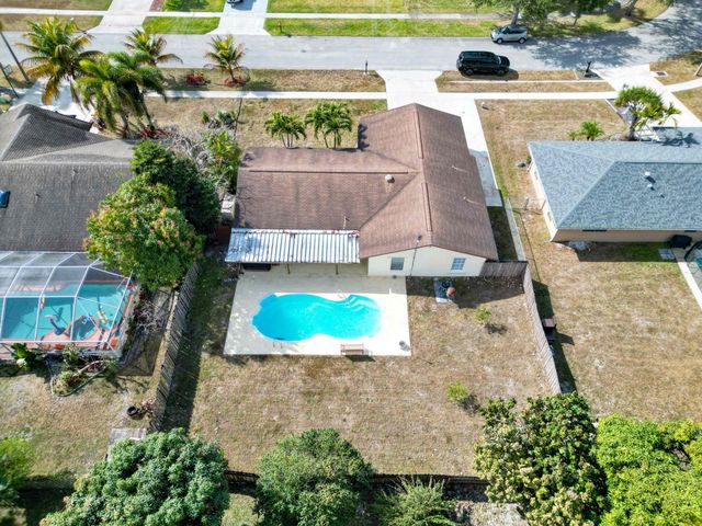150 Valencia Street, Royal Palm Beach, FL 33411