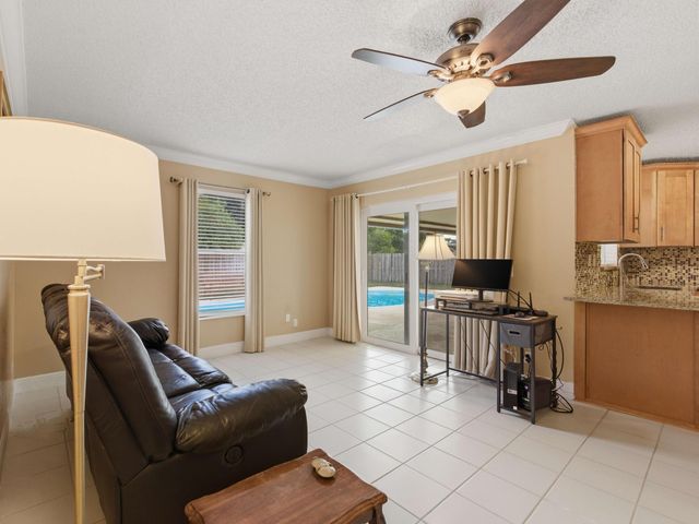 150 Valencia Street, Royal Palm Beach, FL 33411