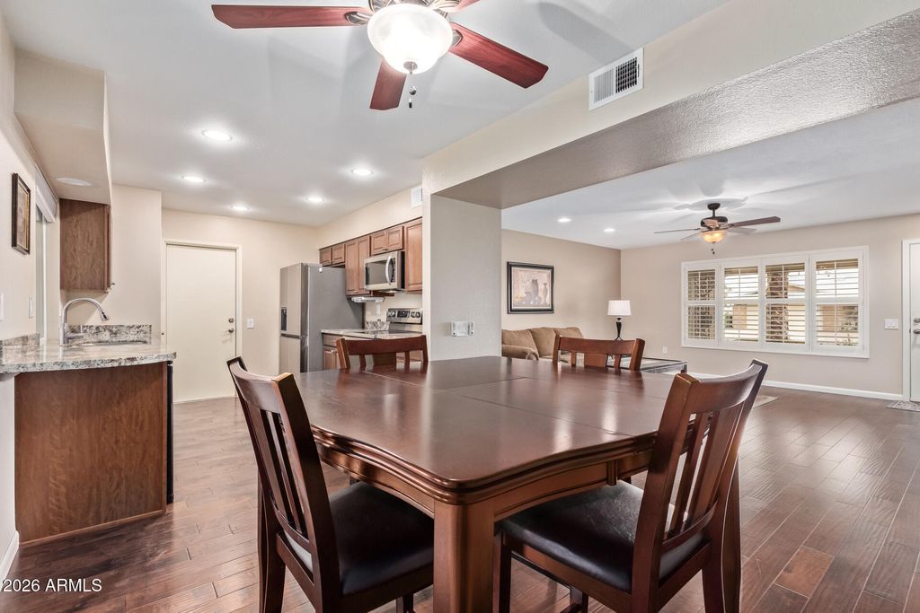 9402 W LONG HILLS Drive, Sun City, AZ 85351 — photo 2