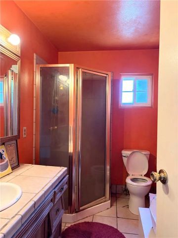 2401 W 78th Street, Inglewood, CA 90305