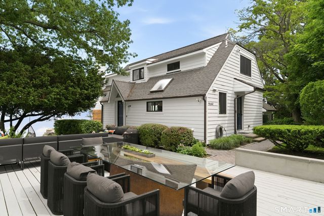 62-64 Wallacks Drive, Stamford, CT 06902