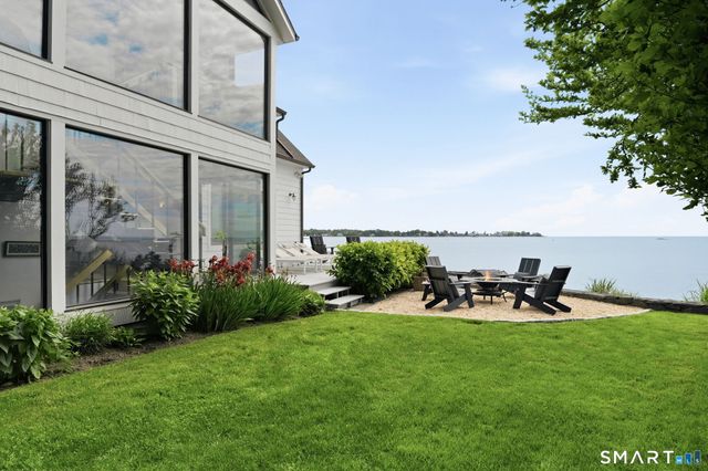 62-64 Wallacks Drive, Stamford, CT 06902
