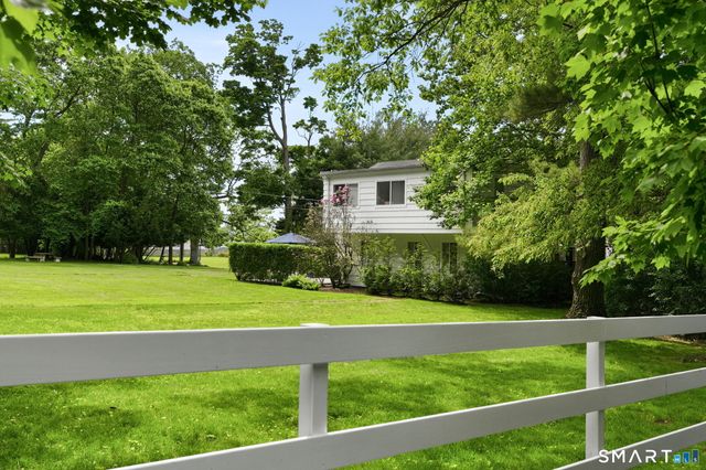 62-64 Wallacks Drive, Stamford, CT 06902