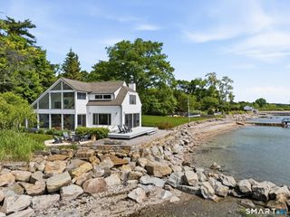 62-64 Wallacks Drive, Stamford, CT 06902