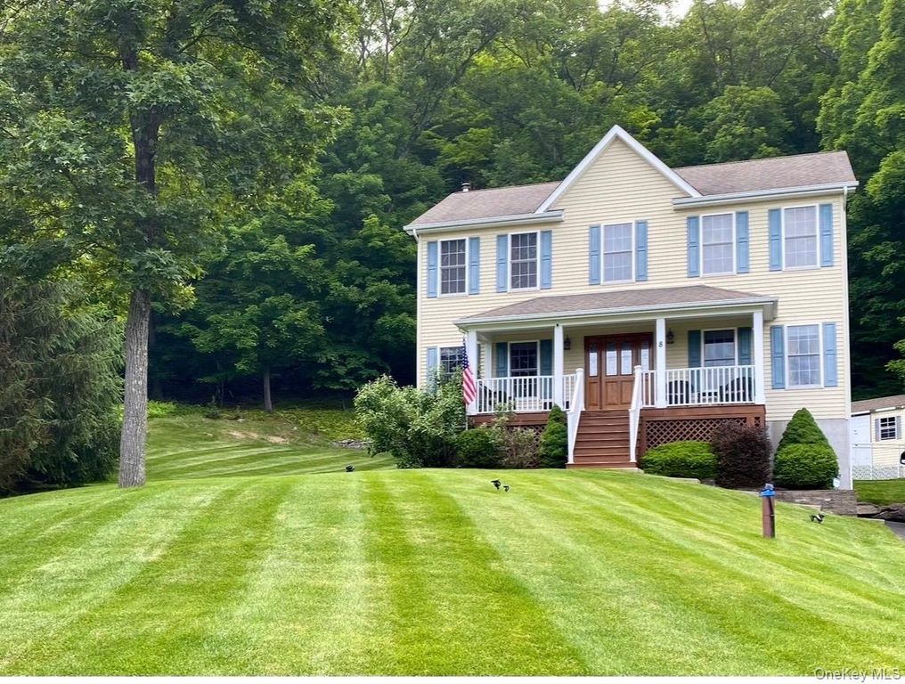 8 Orchard Street, Monroe, NY 10950