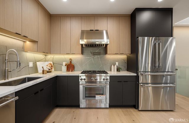 1047 Plymouth Avenue, San Francisco, CA 94112