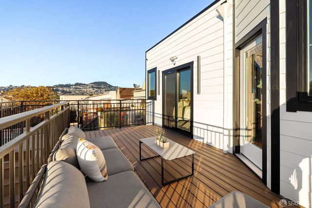 1047 Plymouth Avenue, San Francisco, CA 94112