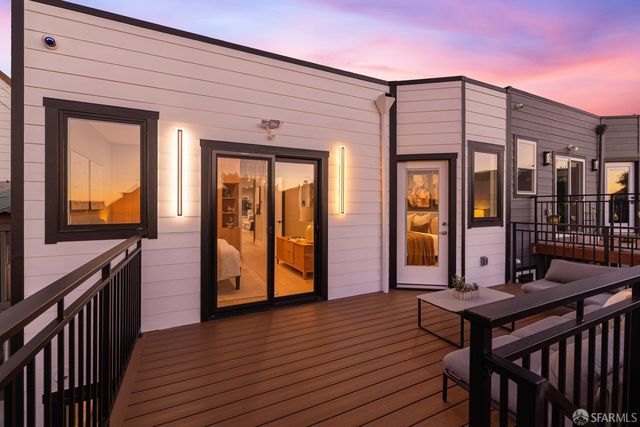 1047 Plymouth Avenue, San Francisco, CA 94112