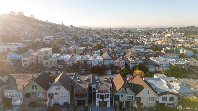 1047 Plymouth Avenue, San Francisco, CA 94112