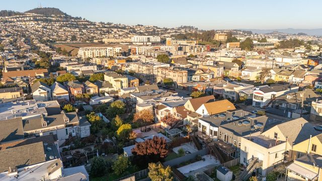 1047 Plymouth Avenue, San Francisco, CA 94112