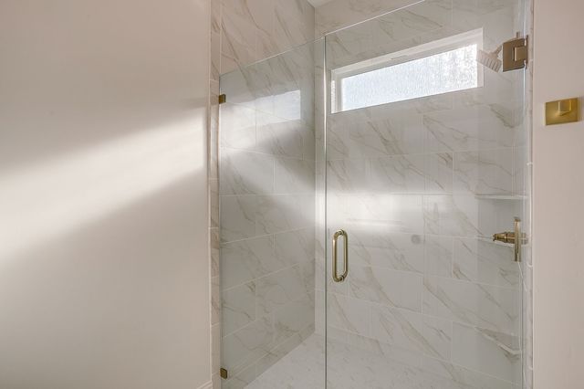 8118 Luanna Hills, Benbrook, TX 76126