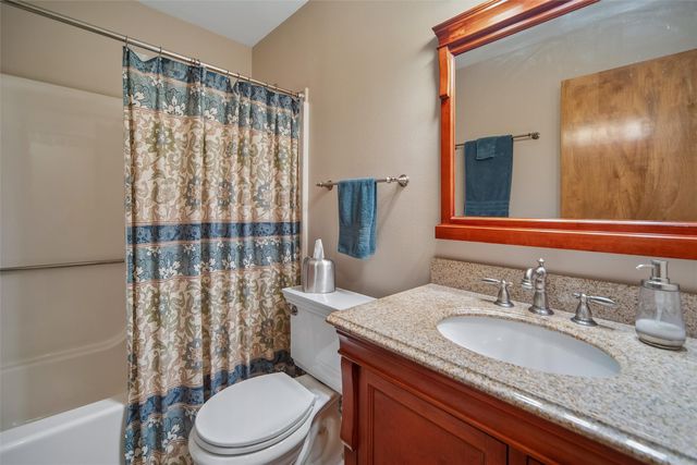 917 55th Street, West Des Moines, IA 50266