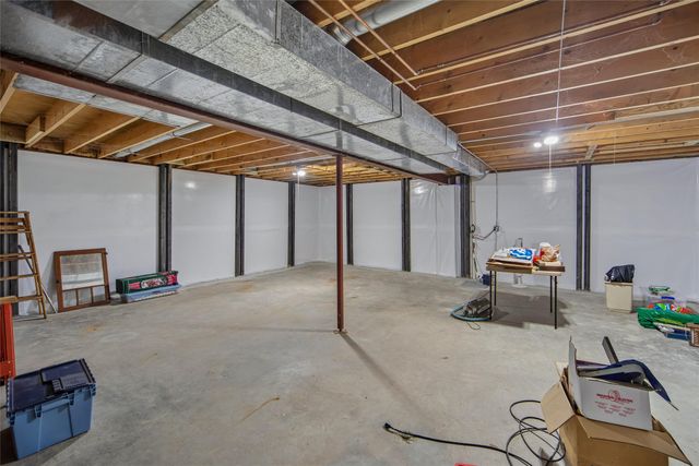 917 55th Street, West Des Moines, IA 50266