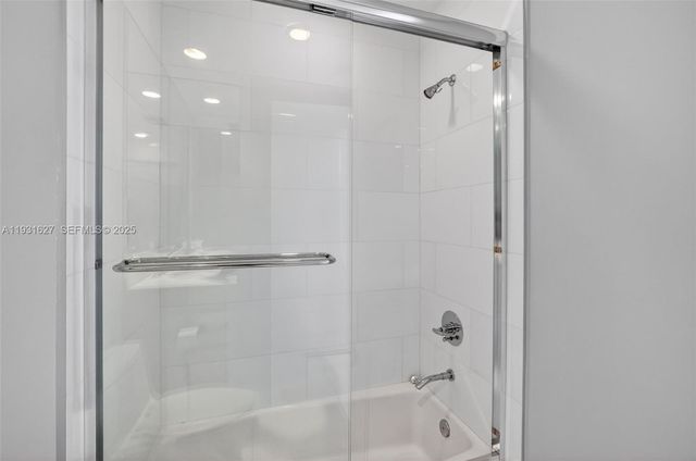 4100 Island Blvd 2303, Aventura, FL 33160