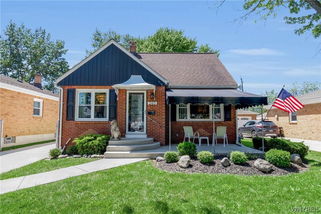 240 Edgewood Avenue, Tonawanda, NY 14223